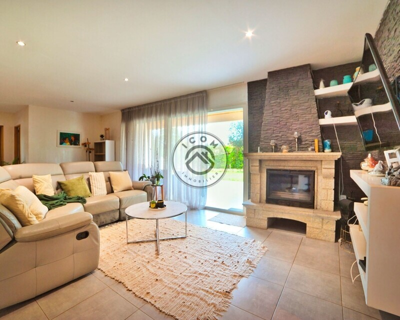Maison avec appartement indépendant - Ss2 9560