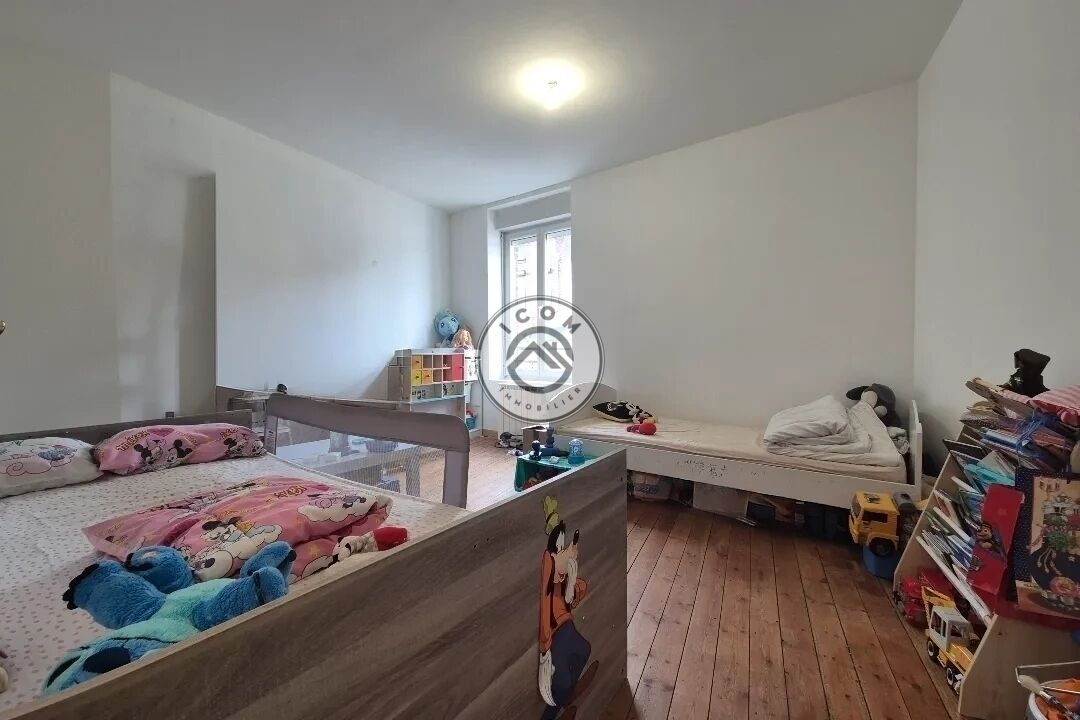 Maison de ville - Hoqi-d11d9cf67ec8436284eec1e931c73881