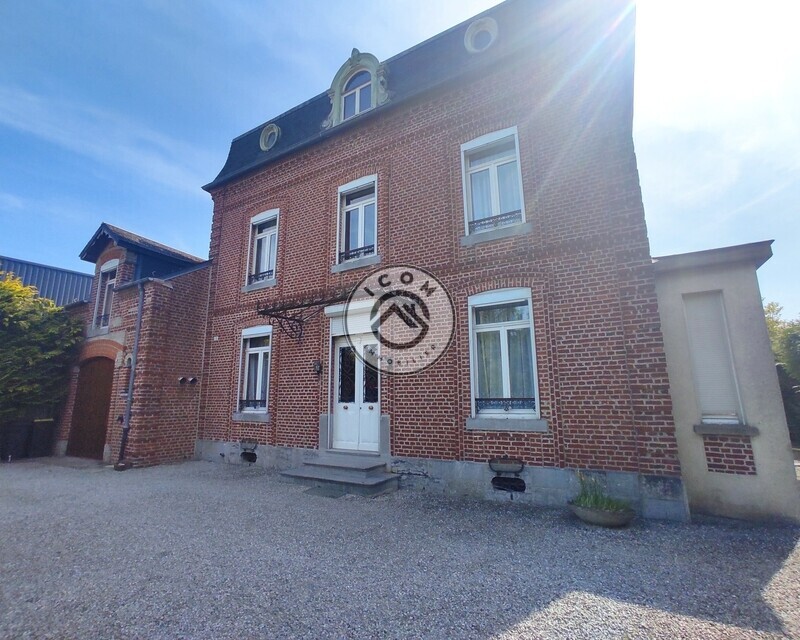 Maison bourgeoise - Img 20250620 110404