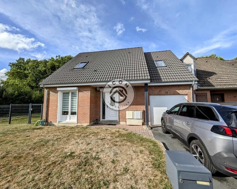 Maison semi individuelle de 92m² - 472cadee-4ce2-49c3-b26a-6b2d4a93fcd4
