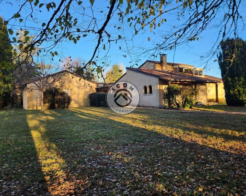 Superbe maison de 230m2 sur 10000m2 - 20251130 162132