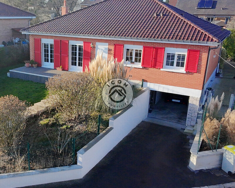 Maison individuelle de plain-pied d'environ 92M²   - 2