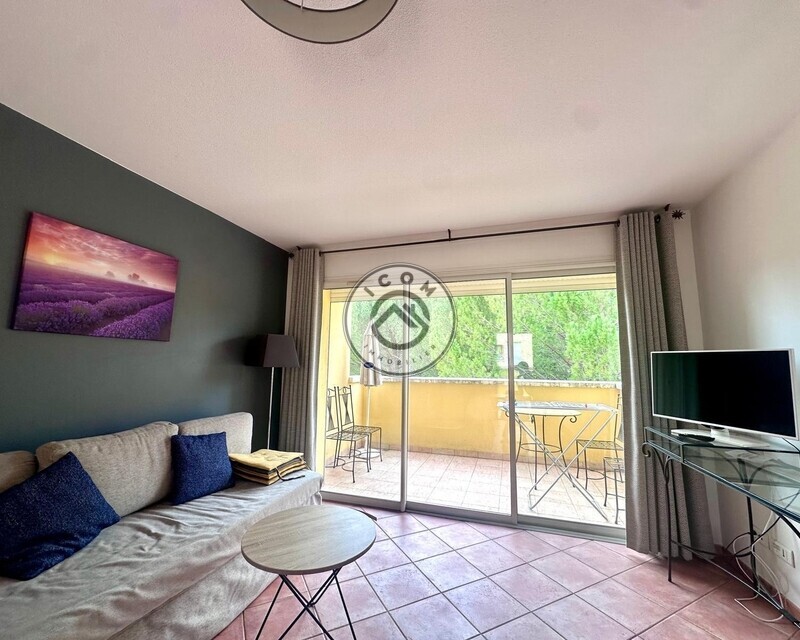 Appartement T3 avec terrasse - D040c60d-2b7b-4220-ab72-c11764f15b4c